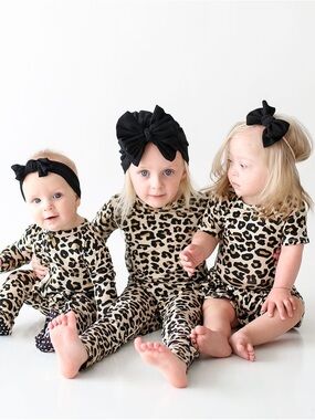 Posh Peanut Leopard Print Long Sleeve Pajama Set - Tan & Black